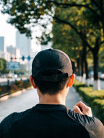 Casquette running mesh portee en ville RAFARART